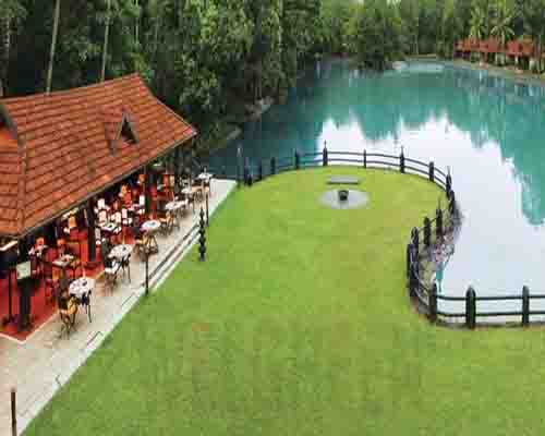 Welgreen Kerala Holidays - Vivanta by Taj - Kumarakom